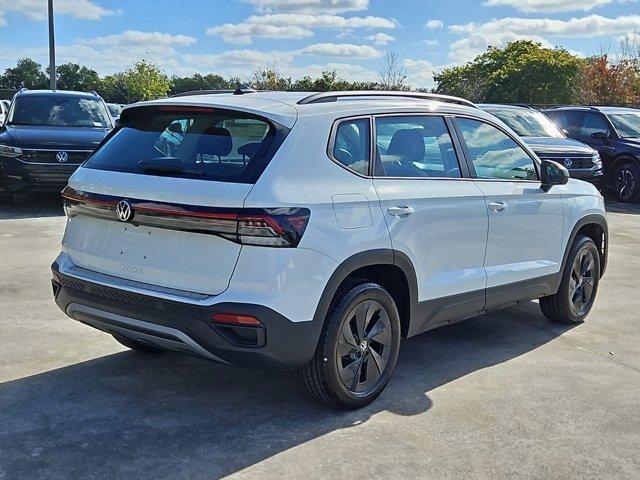 new 2025 Volkswagen Taos car