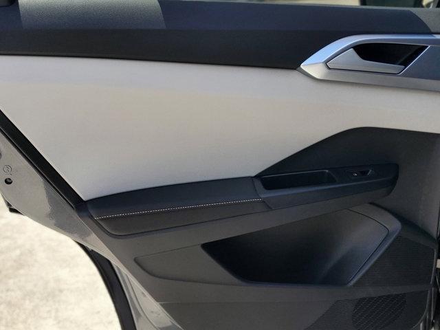 new 2025 Volkswagen Taos car, priced at $29,153