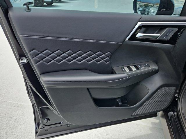 new 2025 Mitsubishi Outlander PHEV car, priced at $51,095