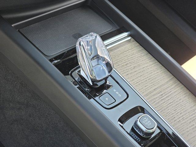 new 2026 Volvo XC60 car, priced at $57,235