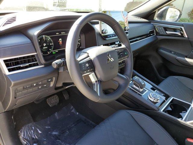 new 2025 Mitsubishi Outlander car, priced at $51,330