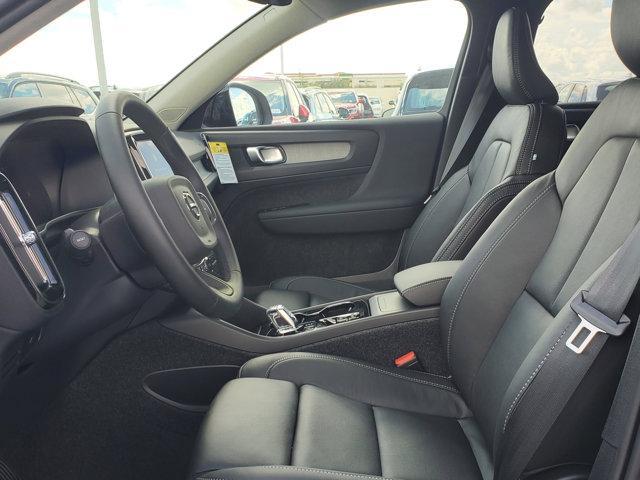 new 2026 Volvo XC40 car, priced at $48,627