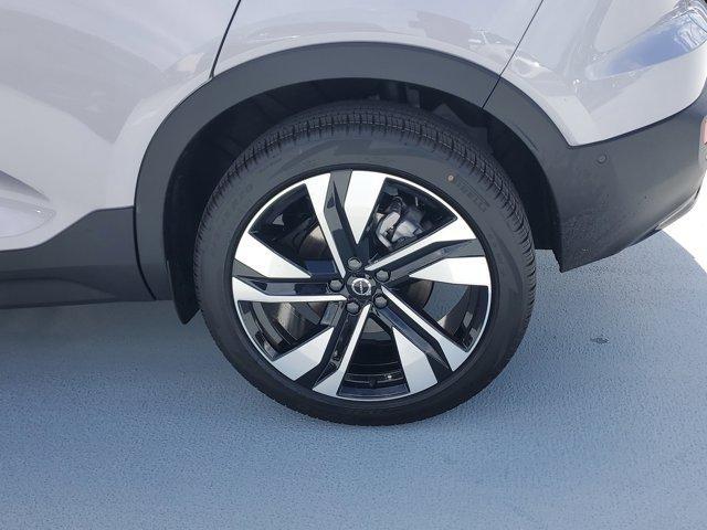 new 2026 Volvo XC40 car, priced at $48,627