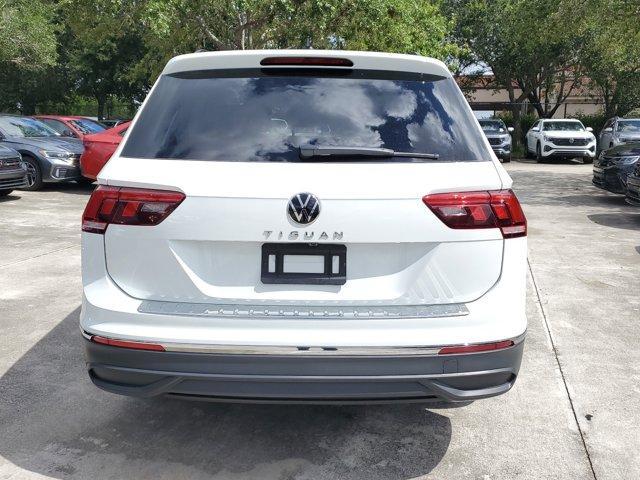 new 2024 Volkswagen Tiguan car, priced at $28,327