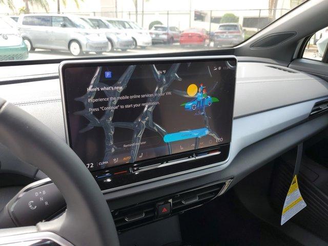 new 2025 Volkswagen ID.4 car