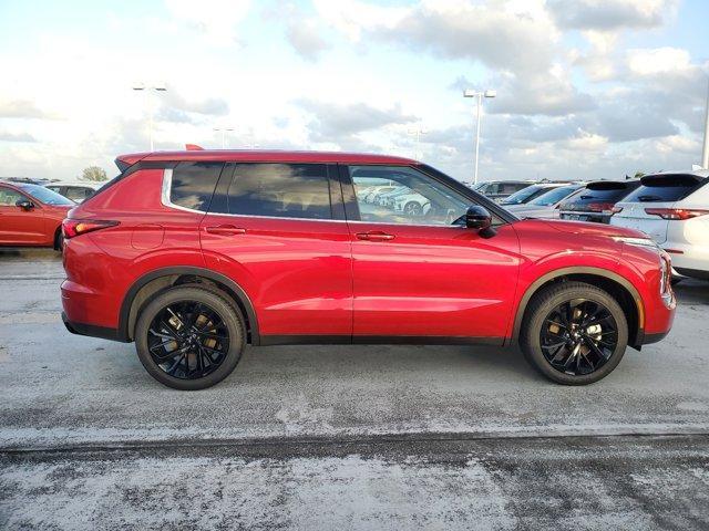 new 2024 Mitsubishi Outlander car, priced at $35,995