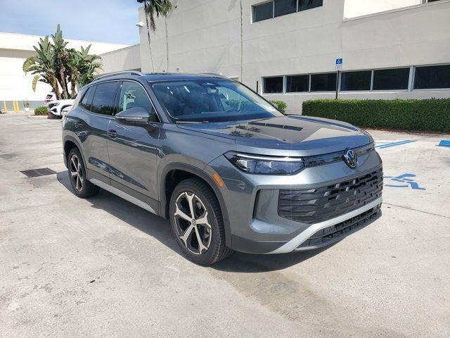 new 2025 Volkswagen Tiguan car, priced at $32,589