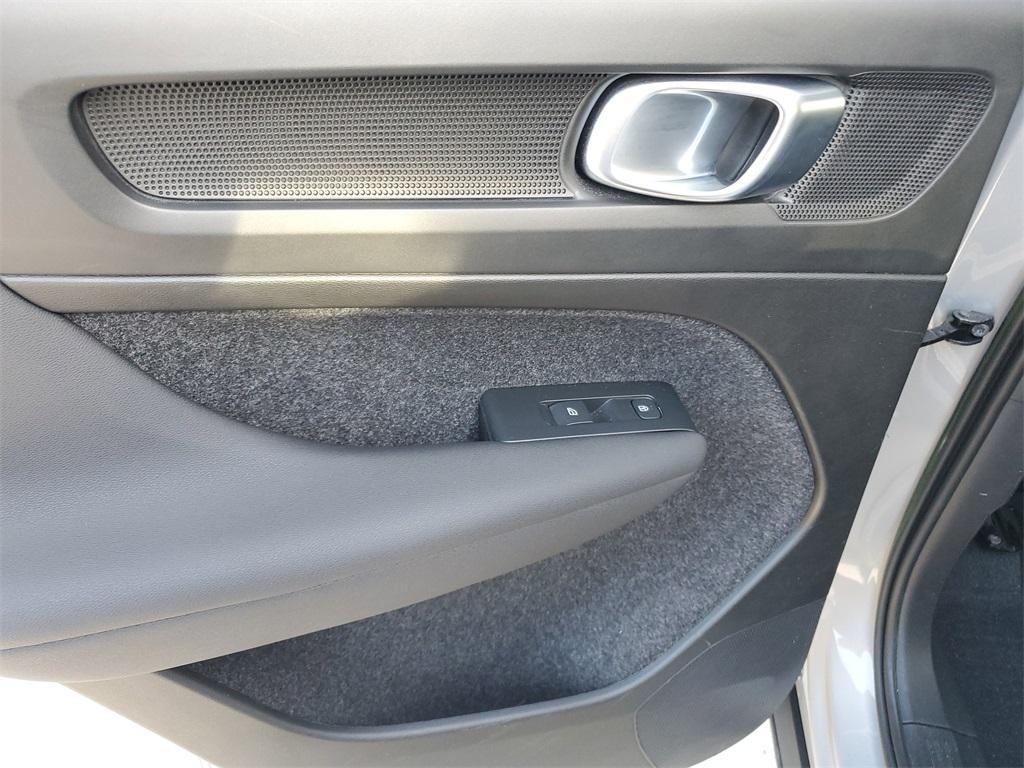 used 2023 Volvo XC40 car, priced at $33,888