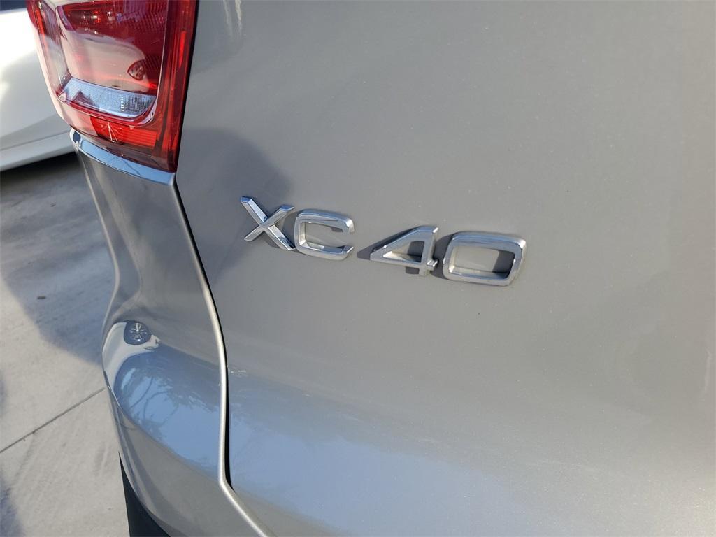 used 2023 Volvo XC40 car, priced at $33,888