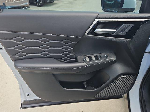 new 2025 Mitsubishi Outlander car, priced at $41,650