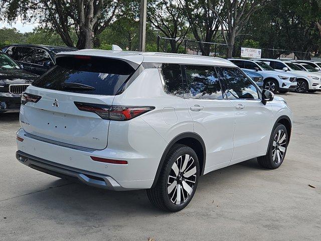 new 2025 Mitsubishi Outlander car, priced at $41,650