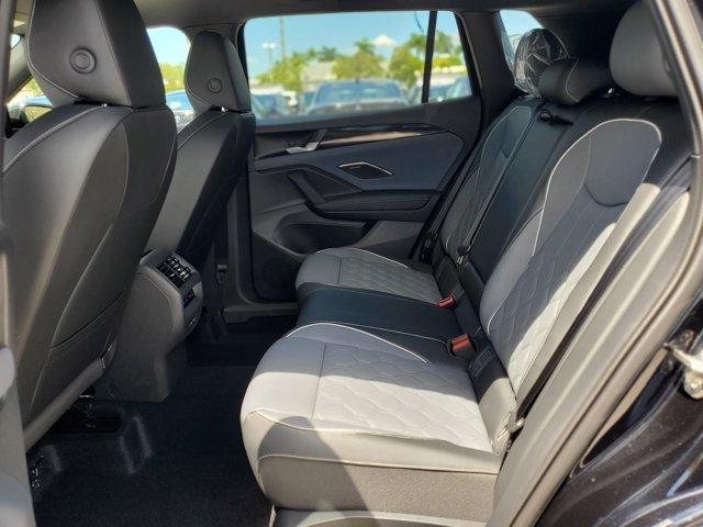 new 2025 Volkswagen Tiguan car