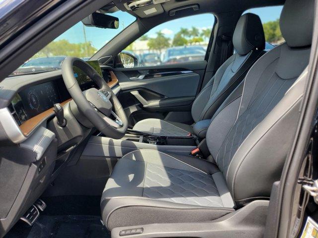 new 2025 Volkswagen Tiguan car