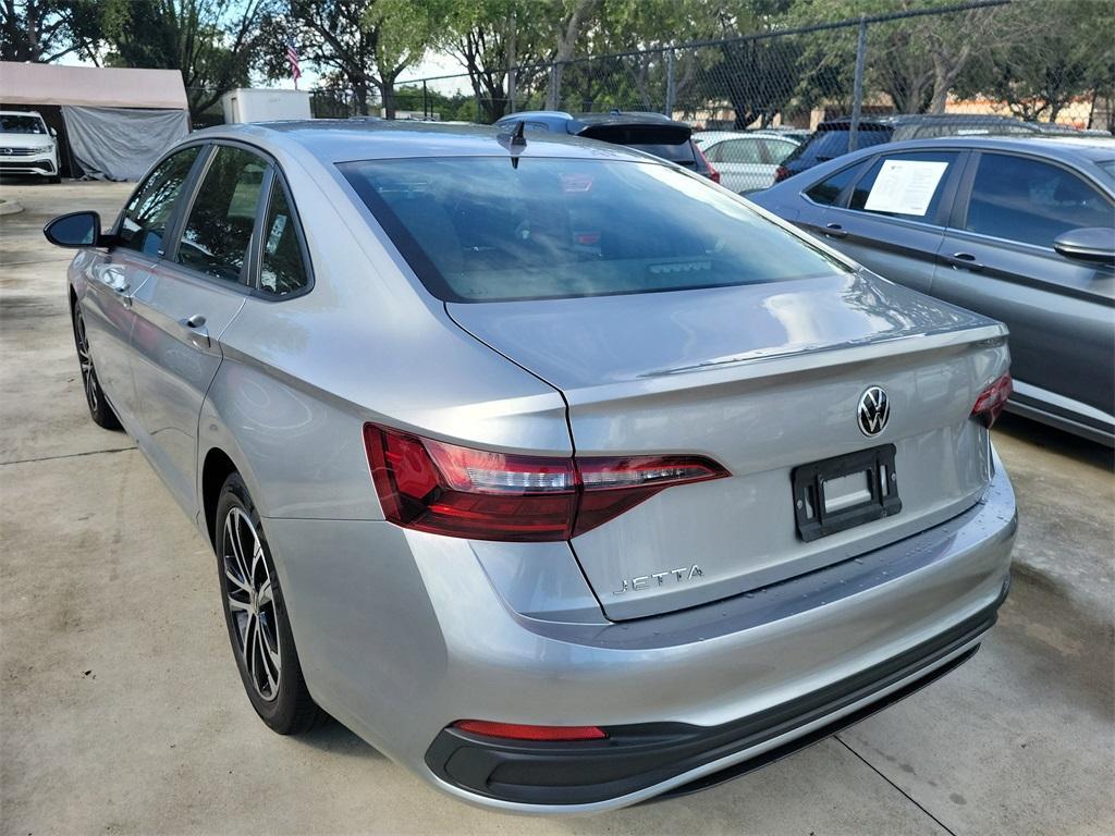 used 2023 Volkswagen Jetta car, priced at $18,677