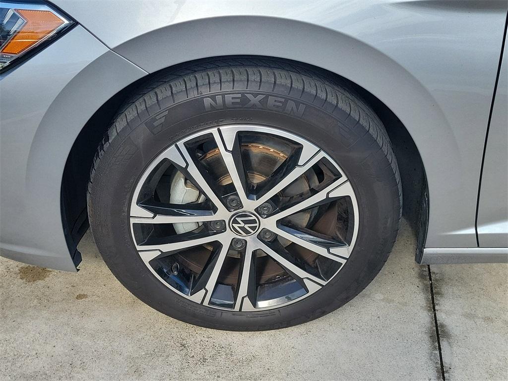used 2023 Volkswagen Jetta car, priced at $18,677