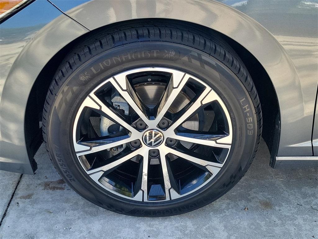 used 2022 Volkswagen Jetta car, priced at $17,777