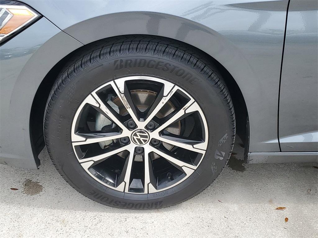 used 2024 Volkswagen Jetta car, priced at $20,977