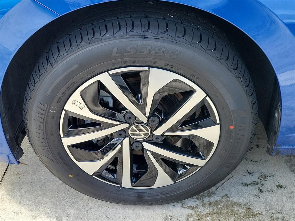 used 2023 Volkswagen Jetta car, priced at $17,977