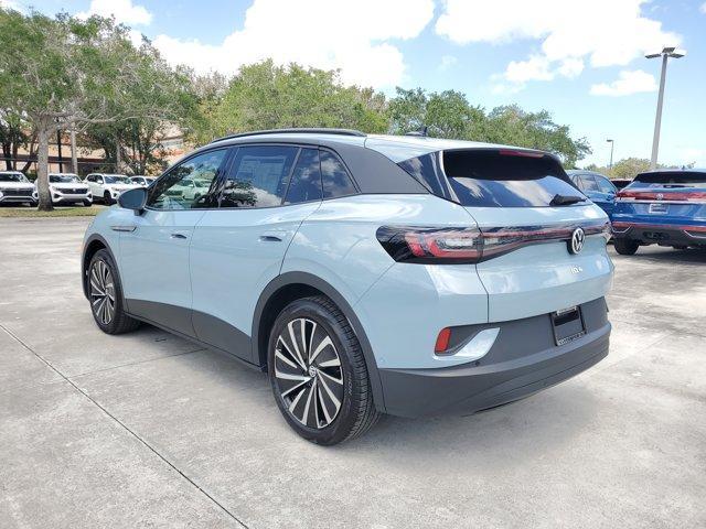 new 2025 Volkswagen ID.4 car