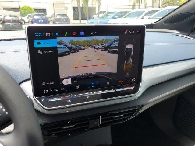 new 2025 Volkswagen ID.4 car
