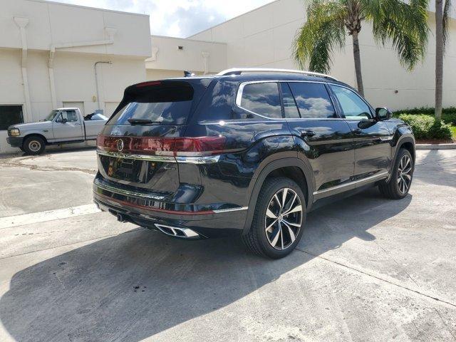 new 2024 Volkswagen Atlas car, priced at $49,772