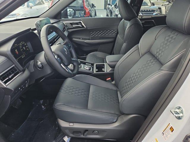 new 2025 Mitsubishi Outlander PHEV car, priced at $51,645