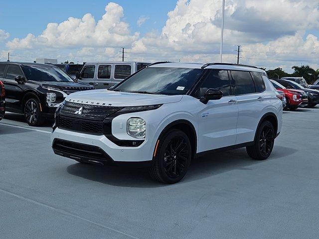 new 2025 Mitsubishi Outlander PHEV car, priced at $51,645