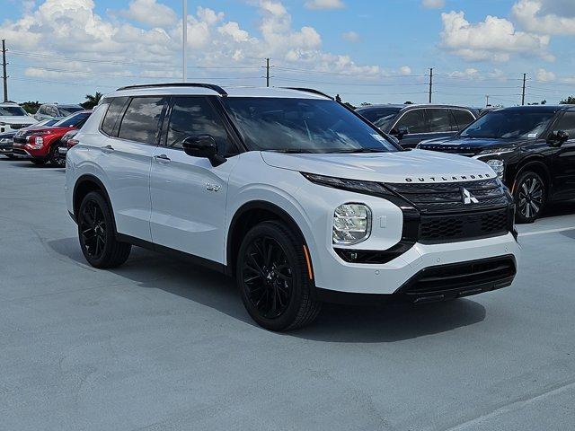 new 2025 Mitsubishi Outlander PHEV car, priced at $51,645