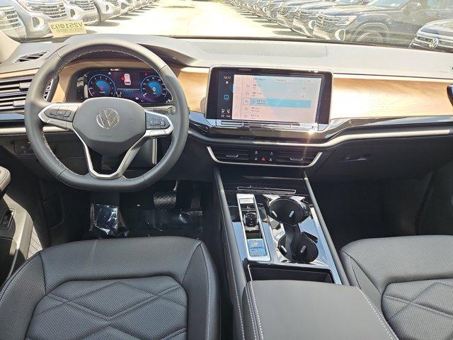 new 2025 Volkswagen Atlas car, priced at $44,301