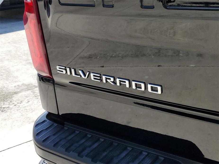 used 2022 Chevrolet Silverado 1500 Limited car, priced at $32,988