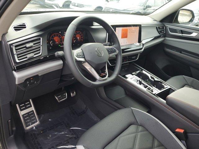 new 2025 Volkswagen Atlas car, priced at $48,781