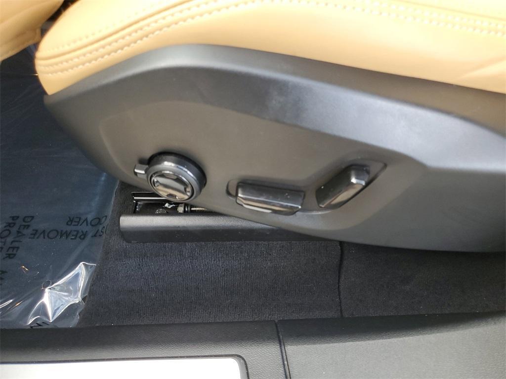 used 2022 Volvo XC60 Recharge Plug-In Hybrid car, priced at $47,688