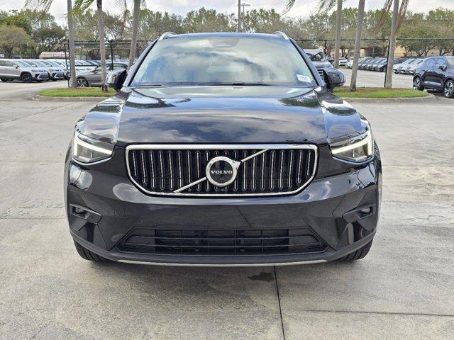 new 2025 Volvo XC40 car, priced at $49,460