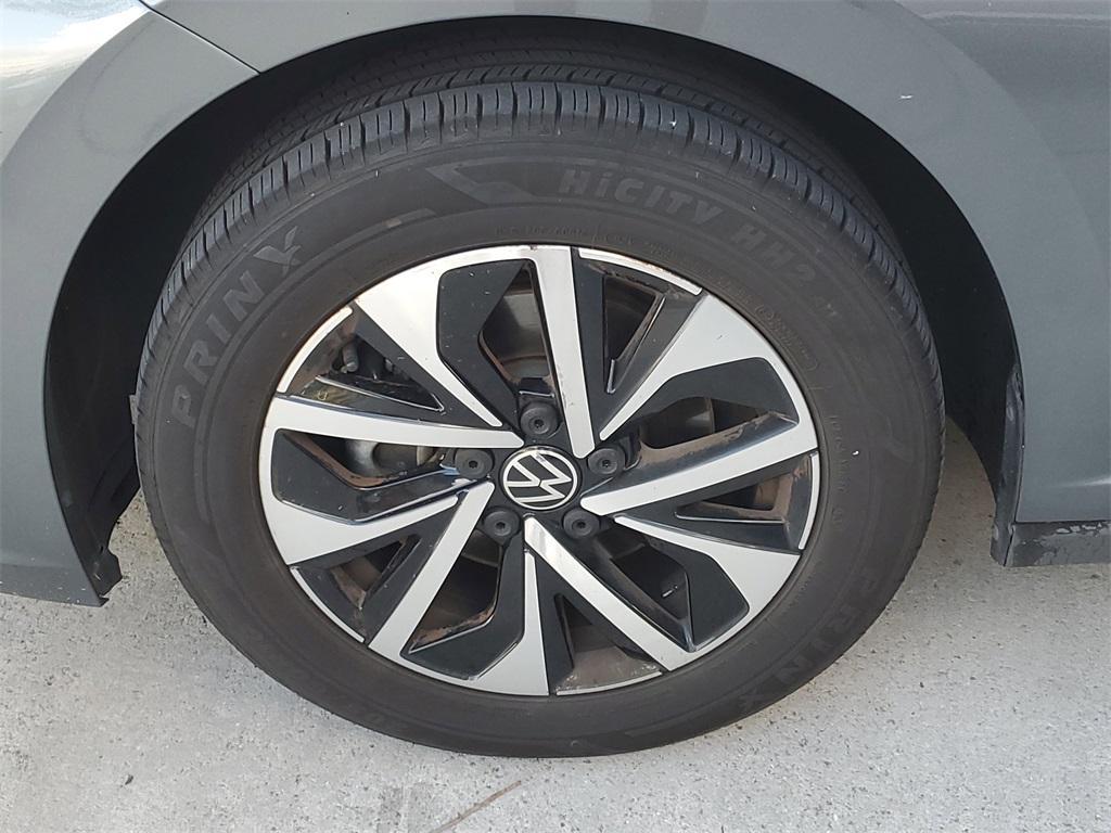 used 2023 Volkswagen Jetta car, priced at $18,977