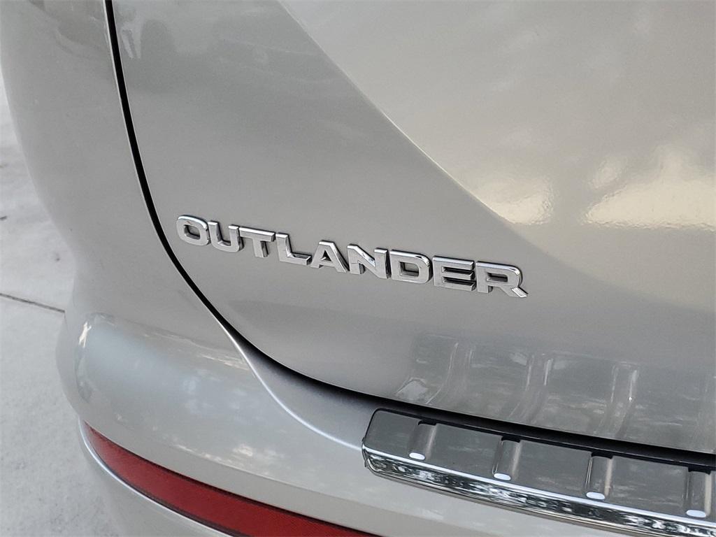 used 2023 Mitsubishi Outlander car, priced at $24,588