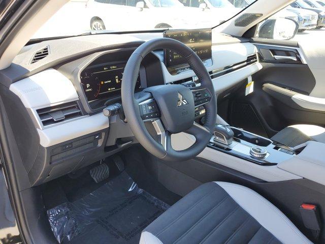 new 2025 Mitsubishi Outlander car, priced at $38,915