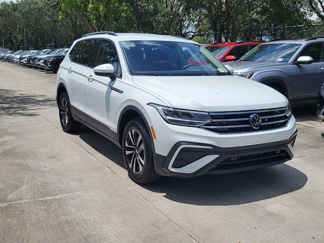 new 2024 Volkswagen Tiguan car, priced at $28,153