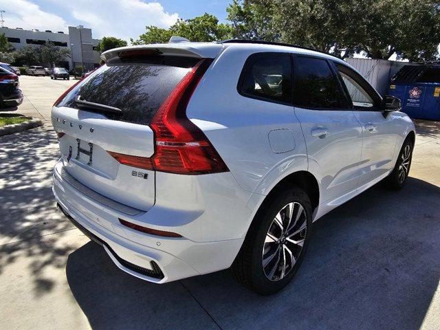 new 2025 Volvo XC60 car, priced at $50,325