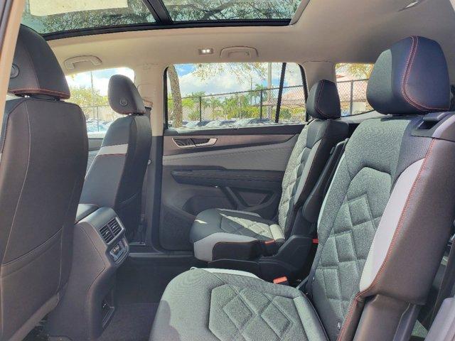 new 2025 Volkswagen Atlas car, priced at $49,351