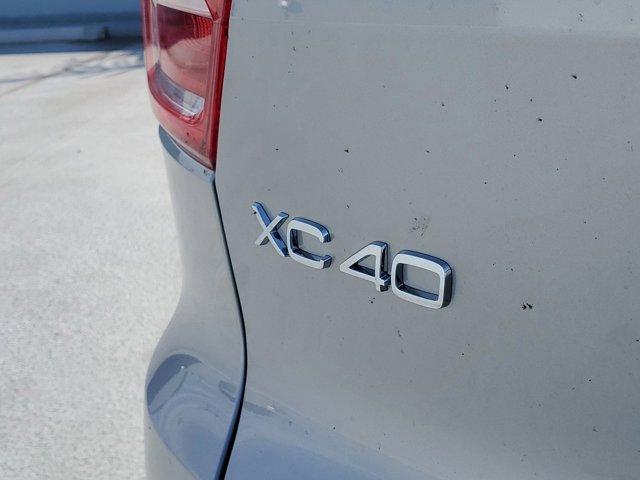 new 2025 Volvo XC40 car, priced at $51,000