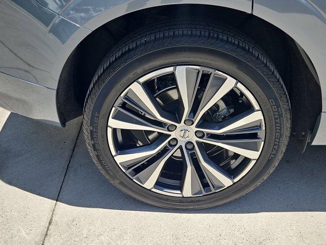 used 2022 Volvo XC60 car, priced at $33,688
