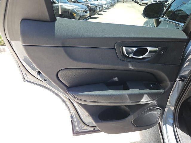 used 2022 Volvo XC60 car, priced at $33,688