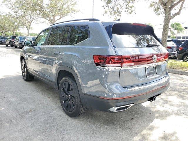 new 2025 Volkswagen Atlas car, priced at $45,821