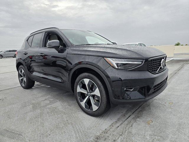 new 2025 Volvo XC40 car, priced at $48,315