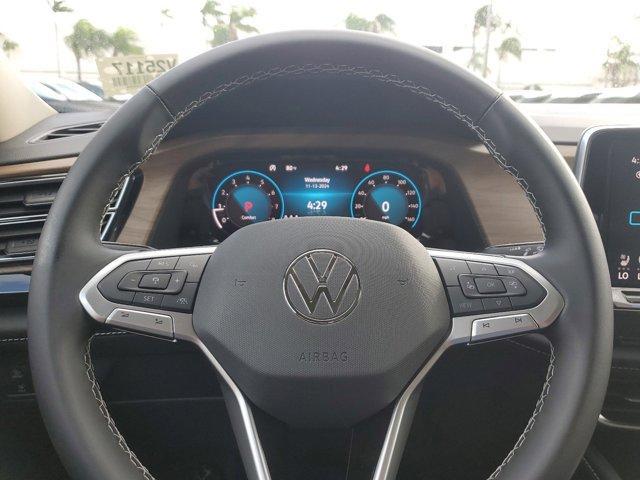 new 2025 Volkswagen Atlas car, priced at $46,336