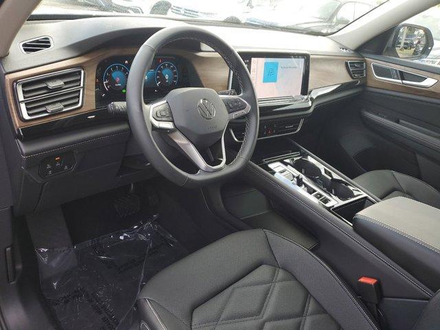new 2025 Volkswagen Atlas car, priced at $46,336