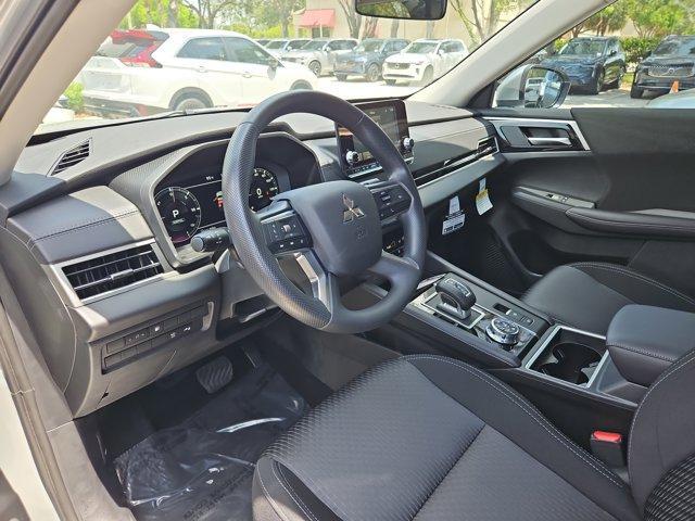 new 2025 Mitsubishi Outlander car, priced at $42,615
