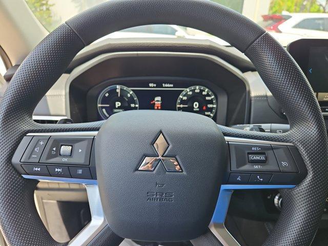 new 2025 Mitsubishi Outlander car, priced at $42,615