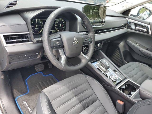 new 2025 Mitsubishi Outlander car, priced at $47,605