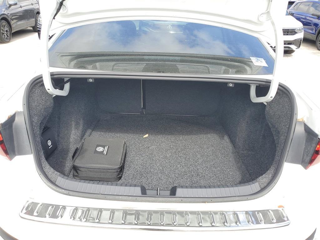 used 2024 Volkswagen Jetta car, priced at $23,477